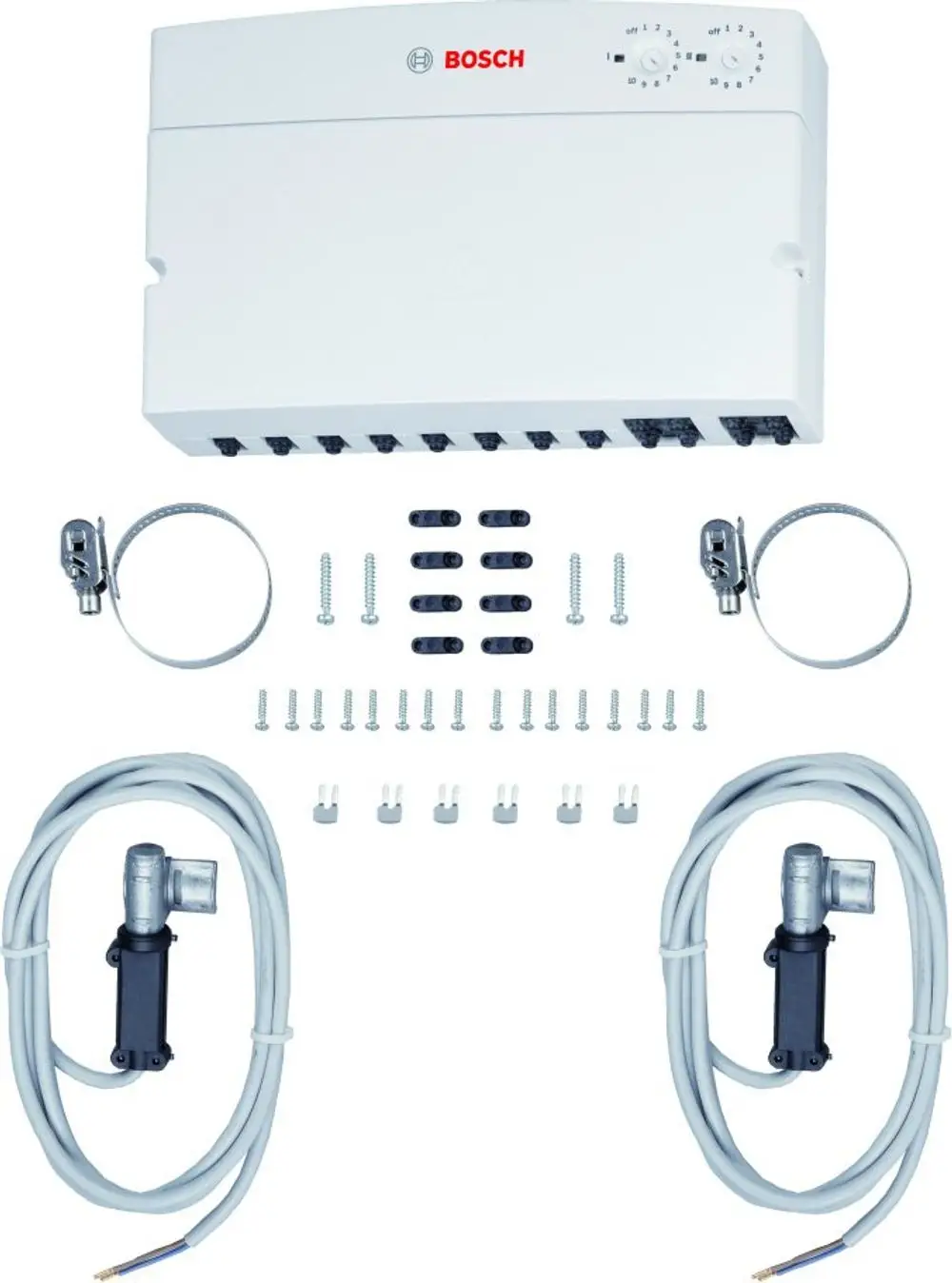 Bosch Steuergerät mit mehreren Anschlüssen, Schrauben, Kabeln, und Befestigungselementen für Installationen oder Erweiterungen im technischen Bereich.